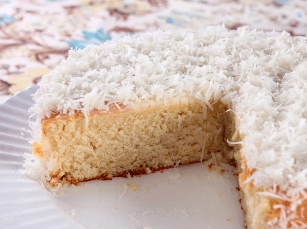 Bolo de Coco Bem Fofinho